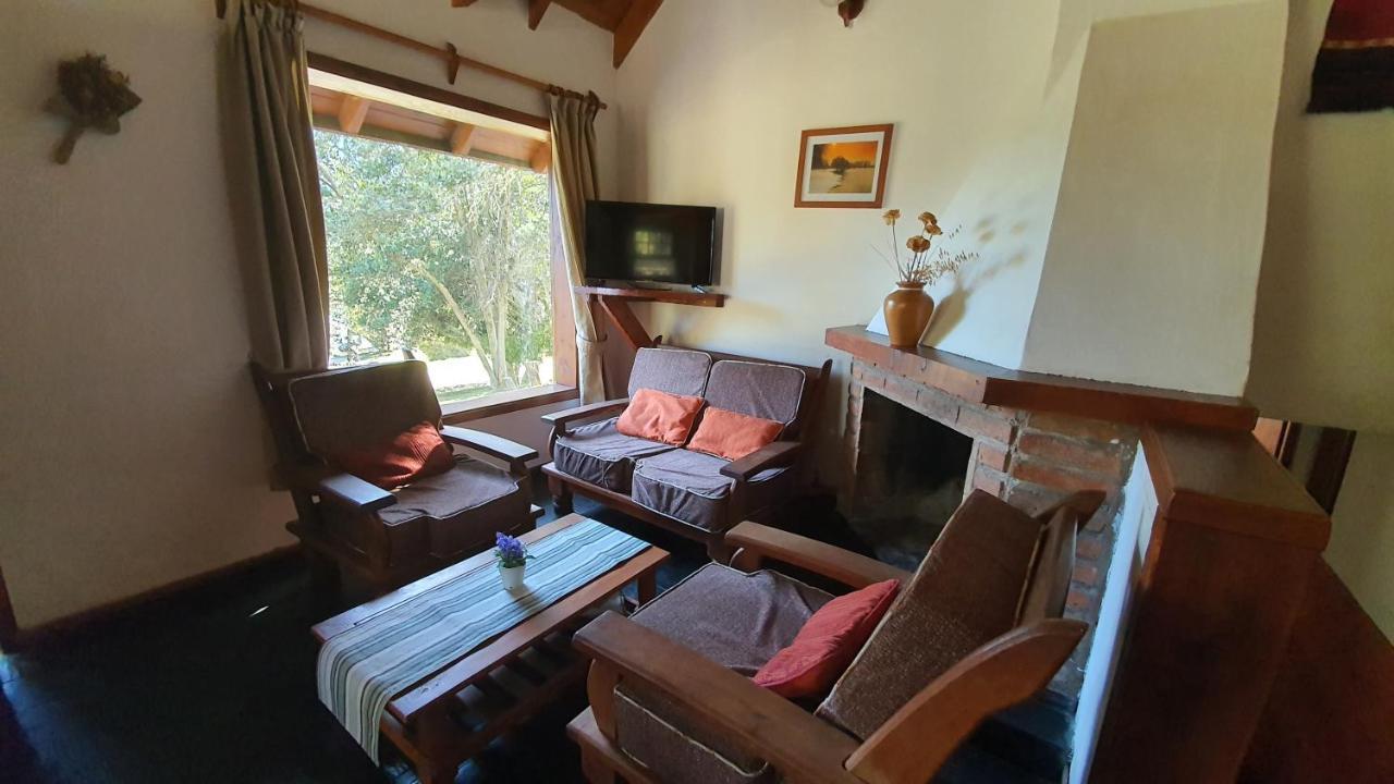 Cabanas & Aparts Lancuyen, Villa De Montana فيلا لا أنجوستورا المظهر الخارجي الصورة